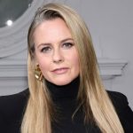 Alicia Silverstone Biography Height Weight Age Movies Husband Family Salary Net Worth Facts More