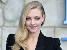 Amanda Seyfried Biography Height Weight Age Movies Husband Family Salary Net Worth Facts More