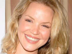 Ashley Scott Biography Height Weight Age Movies Husband Family Salary Net Worth Facts More
