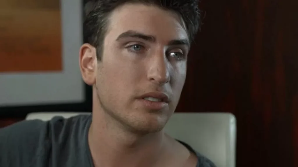 Beau Cassidy Biography, Height, Weight, Age, Movies, Wife, Family ...