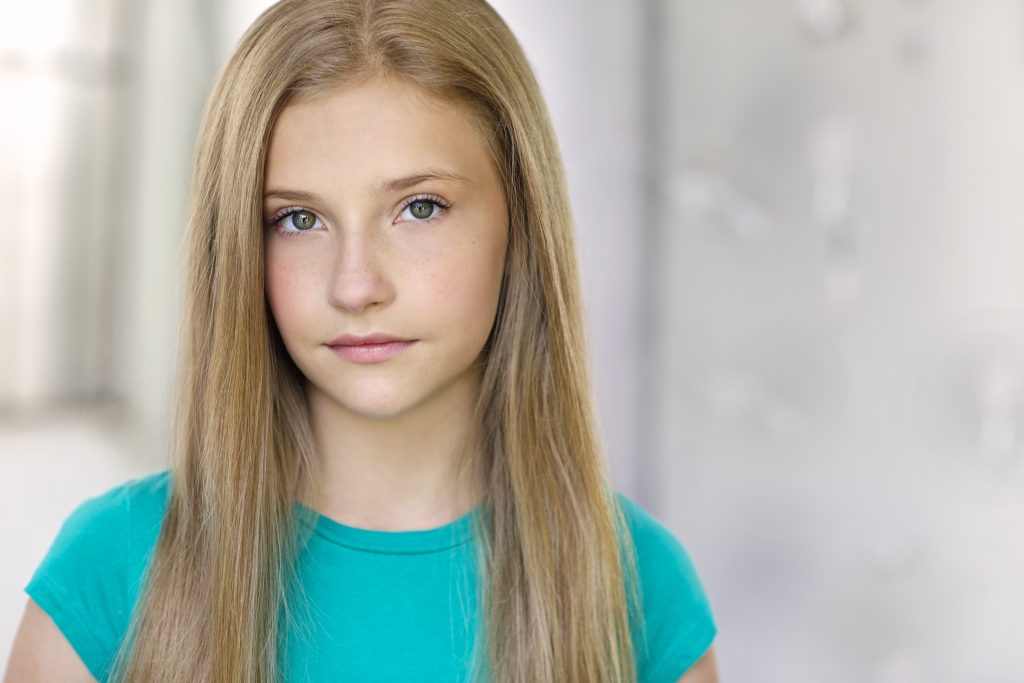 Brooklyn Nelson Biography, Height, Weight, Age, Movies, Husband, Family, Salary, Net Worth, Facts & More