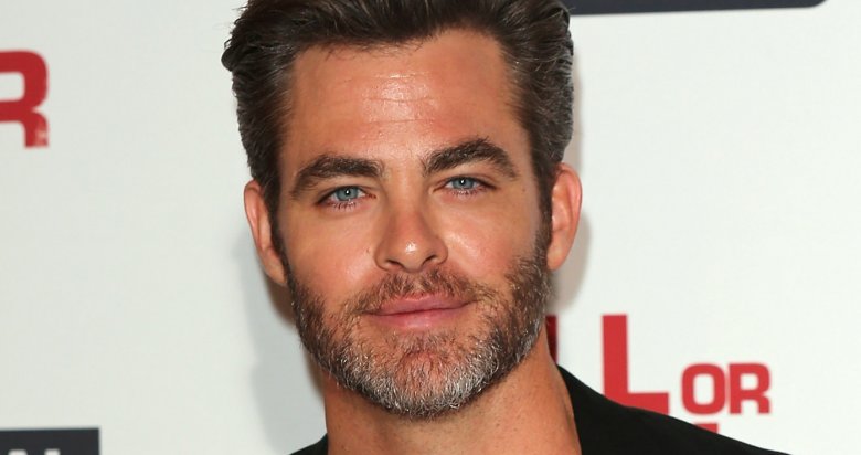 Chris Pine Biography Height Weight Age Movies Wife Family Salary Net Worth Facts More
