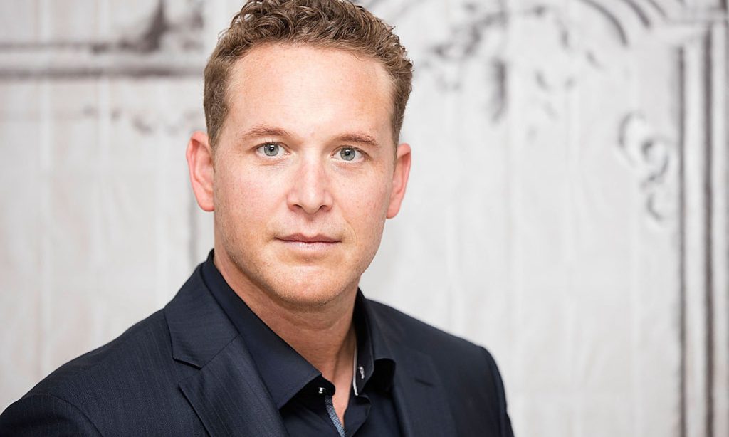 Cole Hauser Biography, Height, Weight, Age, Movies, Wife, Family, Salary, Net Worth, Facts & More