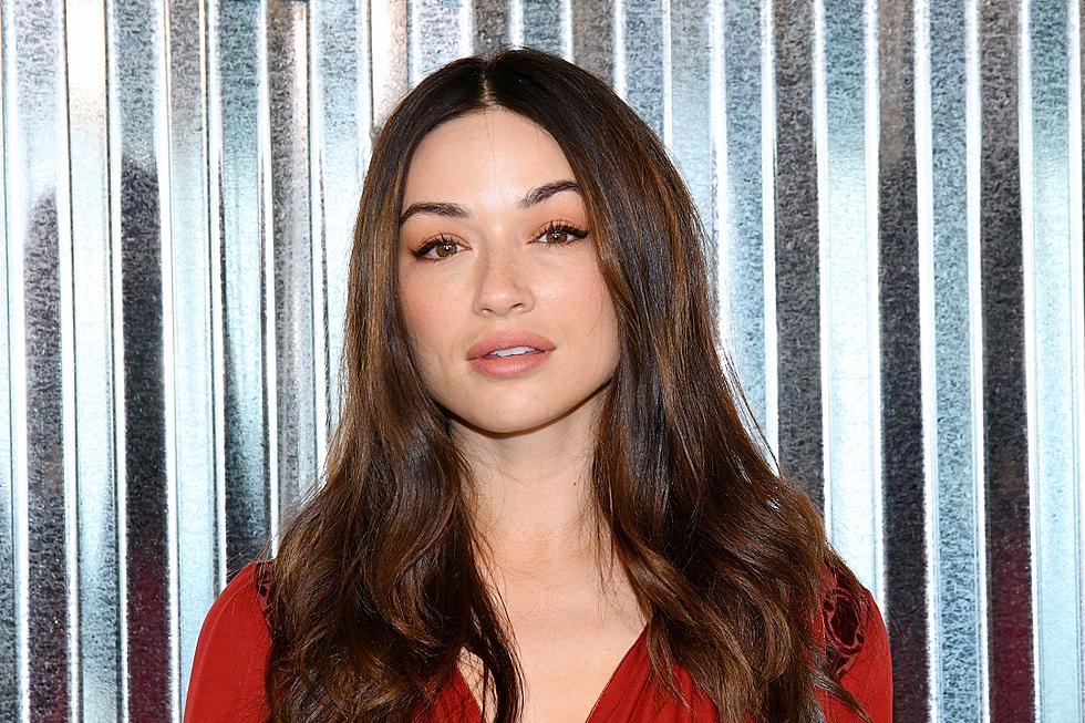 Crystal Reed Biography Height Weight Age Movies Husband Family Salary Net Worth Facts More