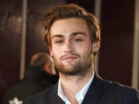 Douglas Booth Biography Height Weight Age Movies Wife Family Salary Net Worth Facts More