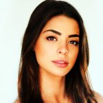 Gia Mantegna Biography Height Weight Age Movies Husband Family Salary Net Worth Facts More