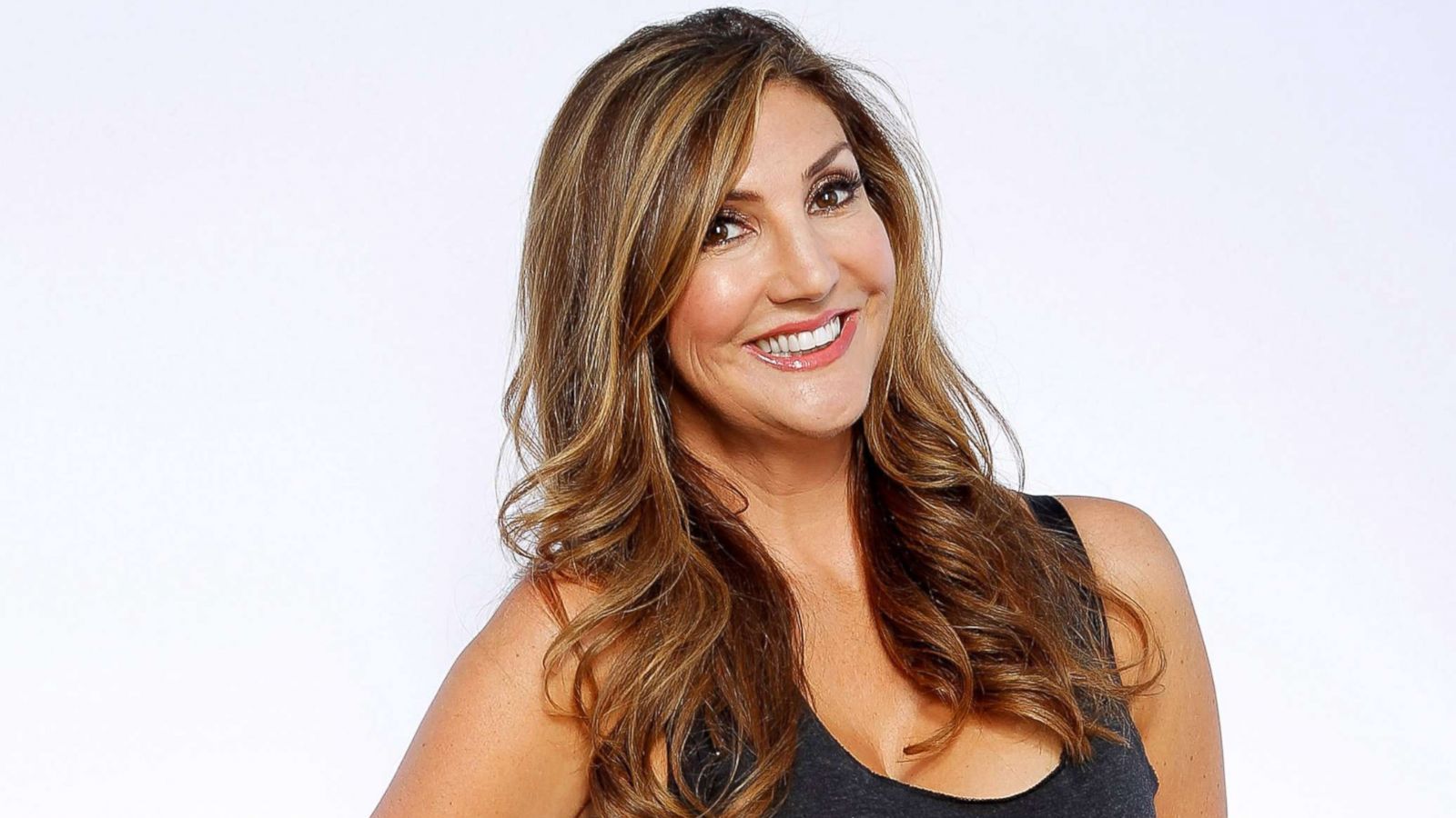 Heather McDonald Biography Height Weight Age Movies Husband Family Salary Net Worth Facts More