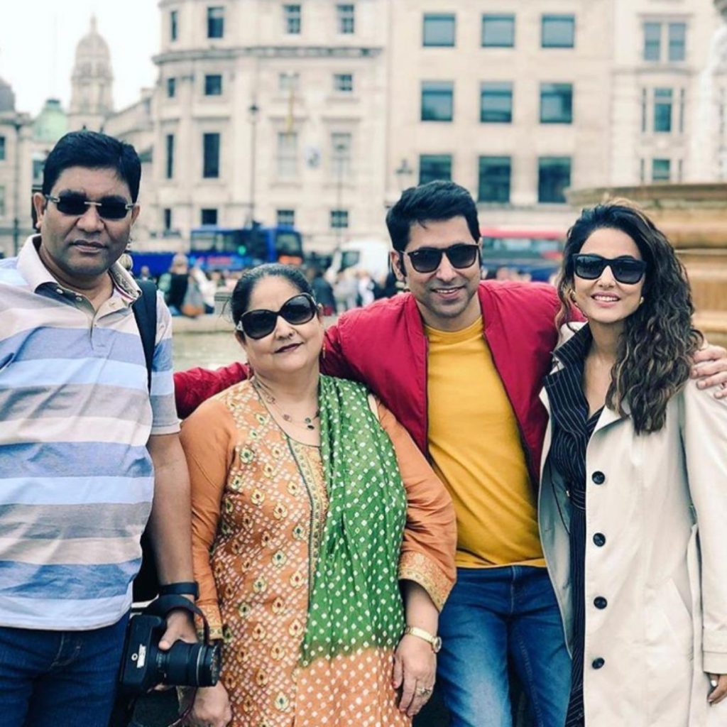Hina Khan with Her Family