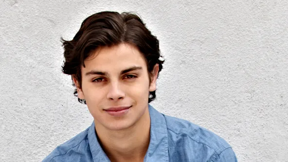 Jake T. Austin Biography Height Weight Age Movies Wife Family Salary Net Worth Facts More