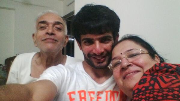 Jay Bhanushali With His Father And Mother