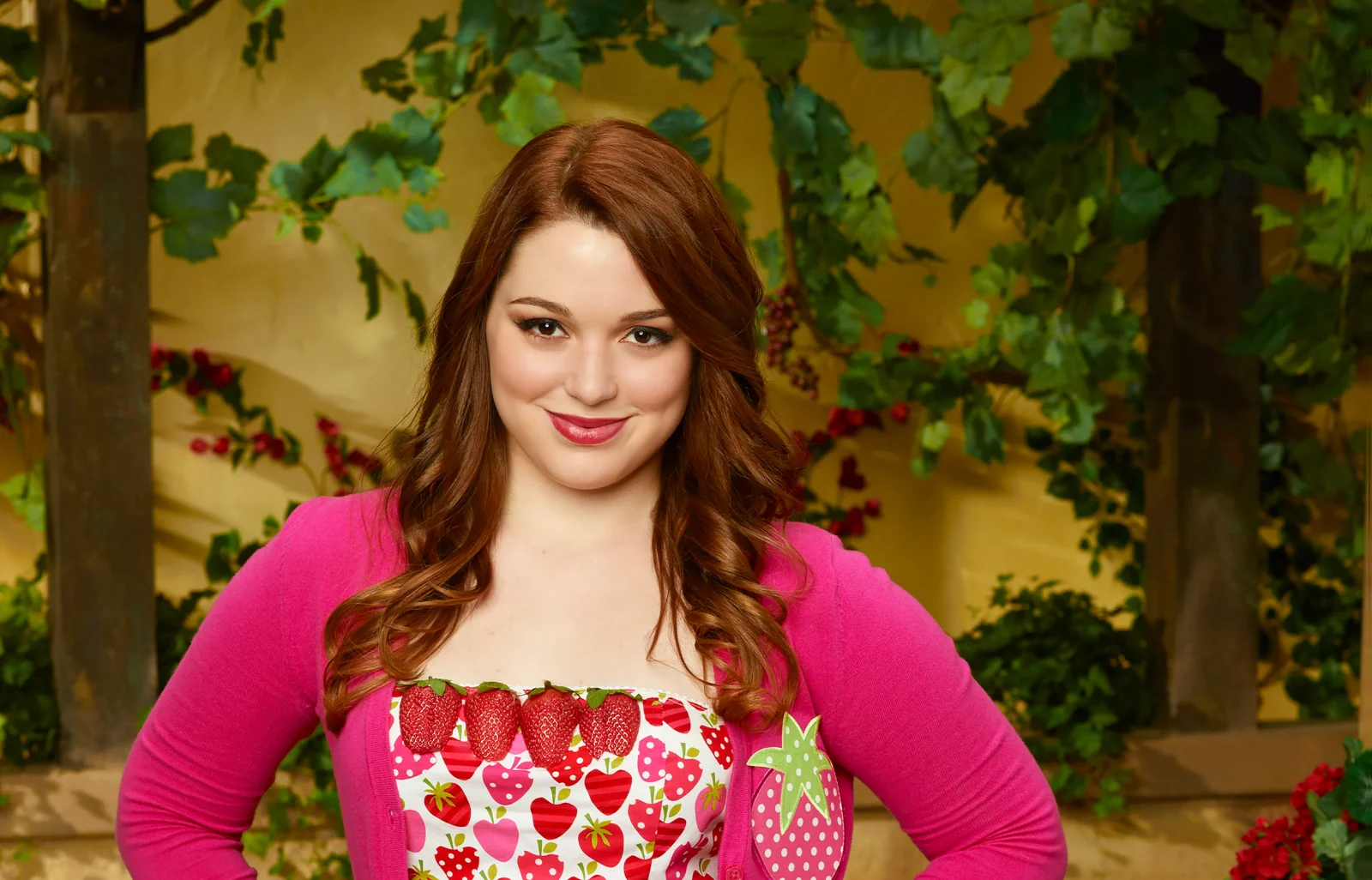 Jennifer Stone Biography Height Weight Age Movies Husband Family Salary Net Worth Facts More