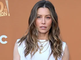 Jessica Biel Biography Height Weight Age Movies Husband Family Salary Net Worth Facts More