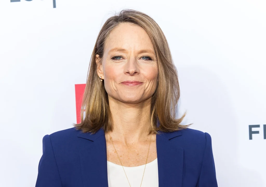 Jodie Foster Biography, Height, Weight, Age, Movies, Husband, Family, Salary, Net Worth, Facts & More