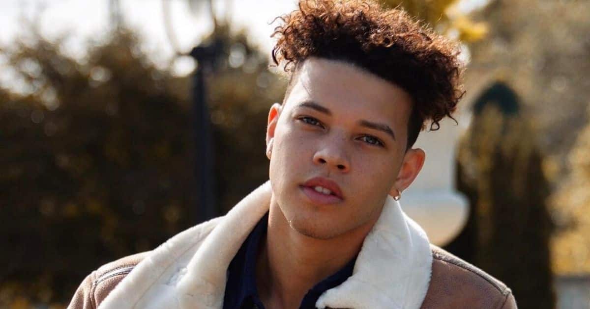 Julian Henry Biography, Height, Weight, Age, Movies, Wife, Family