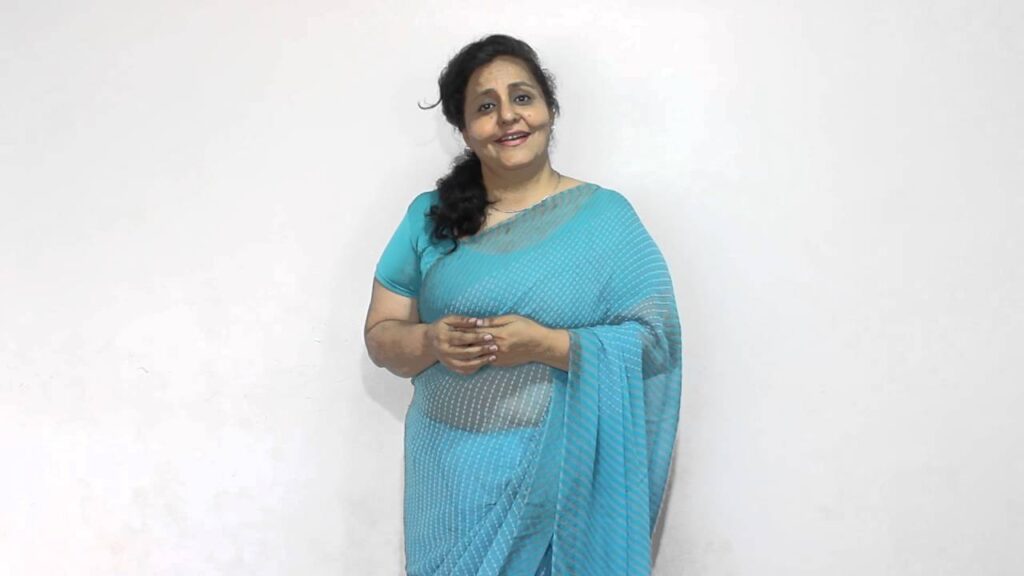 Kavita Pais as Maninder's mother