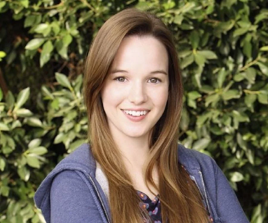 Kay Panabaker Biography, Height, Weight, Age, Movies, Husband, Family, Salary, Net Worth, Facts & More