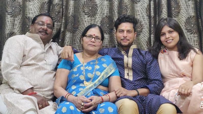 Kuldeep Yadav With Family