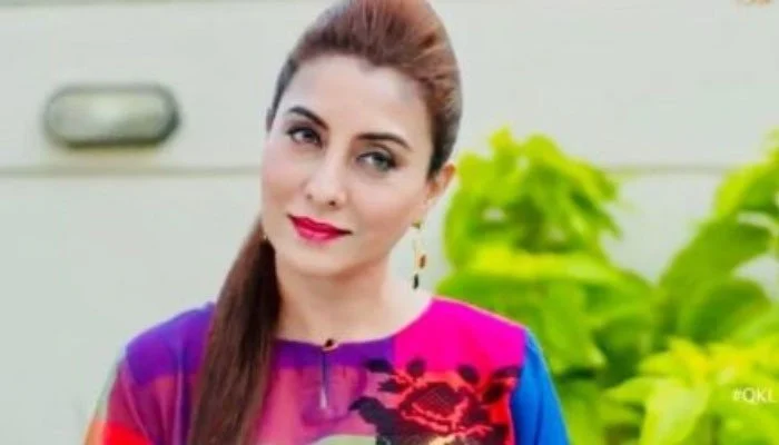 Laila Wasti as Saba Nawaz