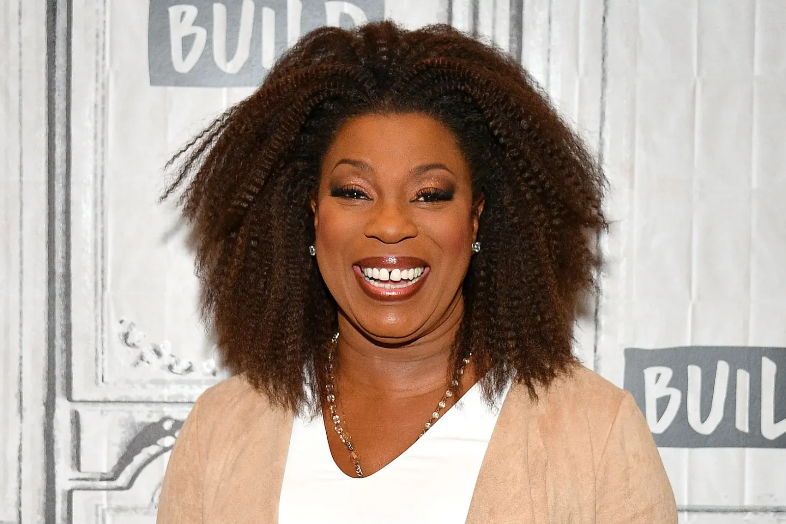 Lorraine Toussaint Biography Height Weight Age Movies Husband Family Salary Net Worth Facts More