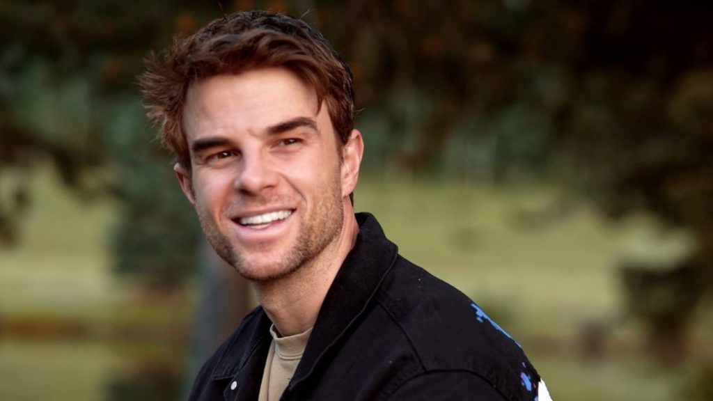 Nathaniel Buzolic Biography, Height, Weight, Age, Movies, Wife, Family, Salary, Net Worth, Facts & More