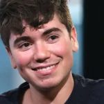 Noah Galvin Biography Height Weight Age Movies Wife Family Salary Net Worth Facts More