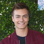 Peyton Meyer Biography Height Weight Age Movies Wife Family Salary Net Worth Facts More