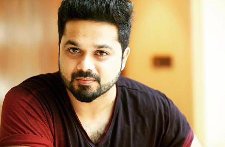 Raja Rani Serial Cast, Real Names, Age, Salary, Net Worth, Timing ...