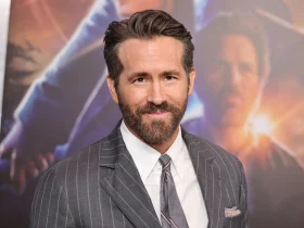 Ryan Reynolds Biography Height Weight Age Movies Wife Family Salary Net Worth Facts More