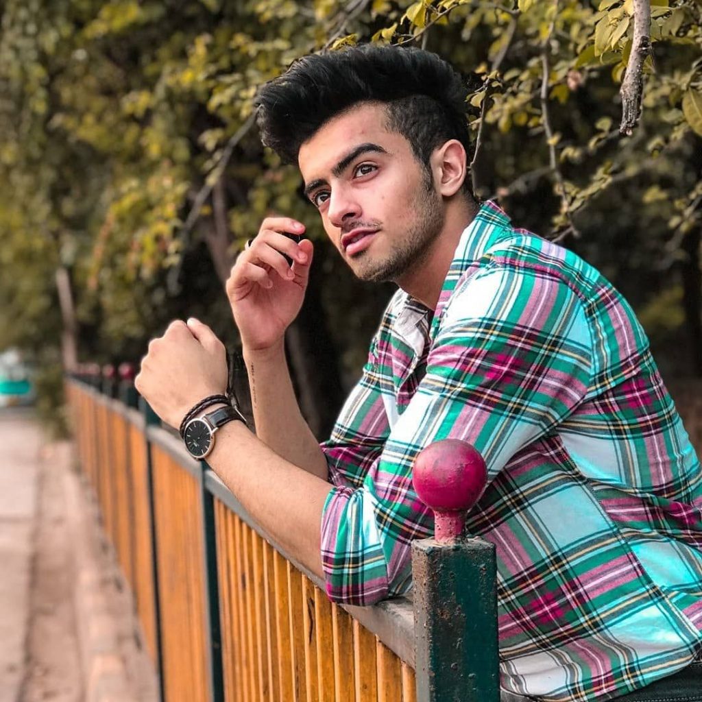Sanket Mehta Biography, Height, Weight, Age, Instagram, Girlfriend, Family, Affairs, Salary, Net Worth, Photos, Facts & More