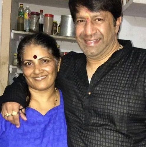 Shankar Ashwath With His Wife