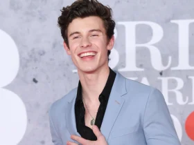 Shawn Mendes Biography Height Weight Age Movies Wife Family Salary Net Worth Facts More