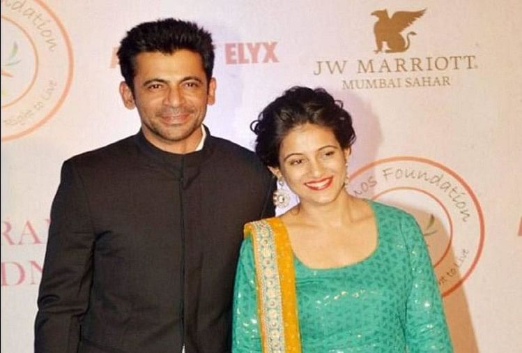 Sunil Grover With Aarti Grover