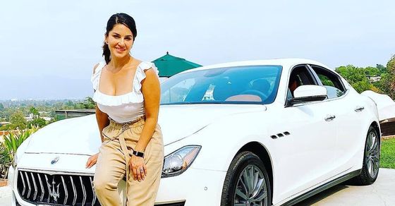 Sunny Leone With Her Car