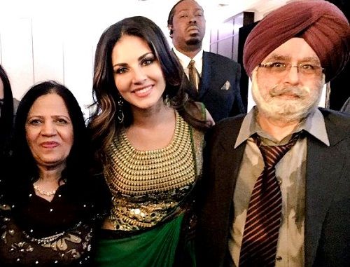 Sunny Leone With Her Father And Mother