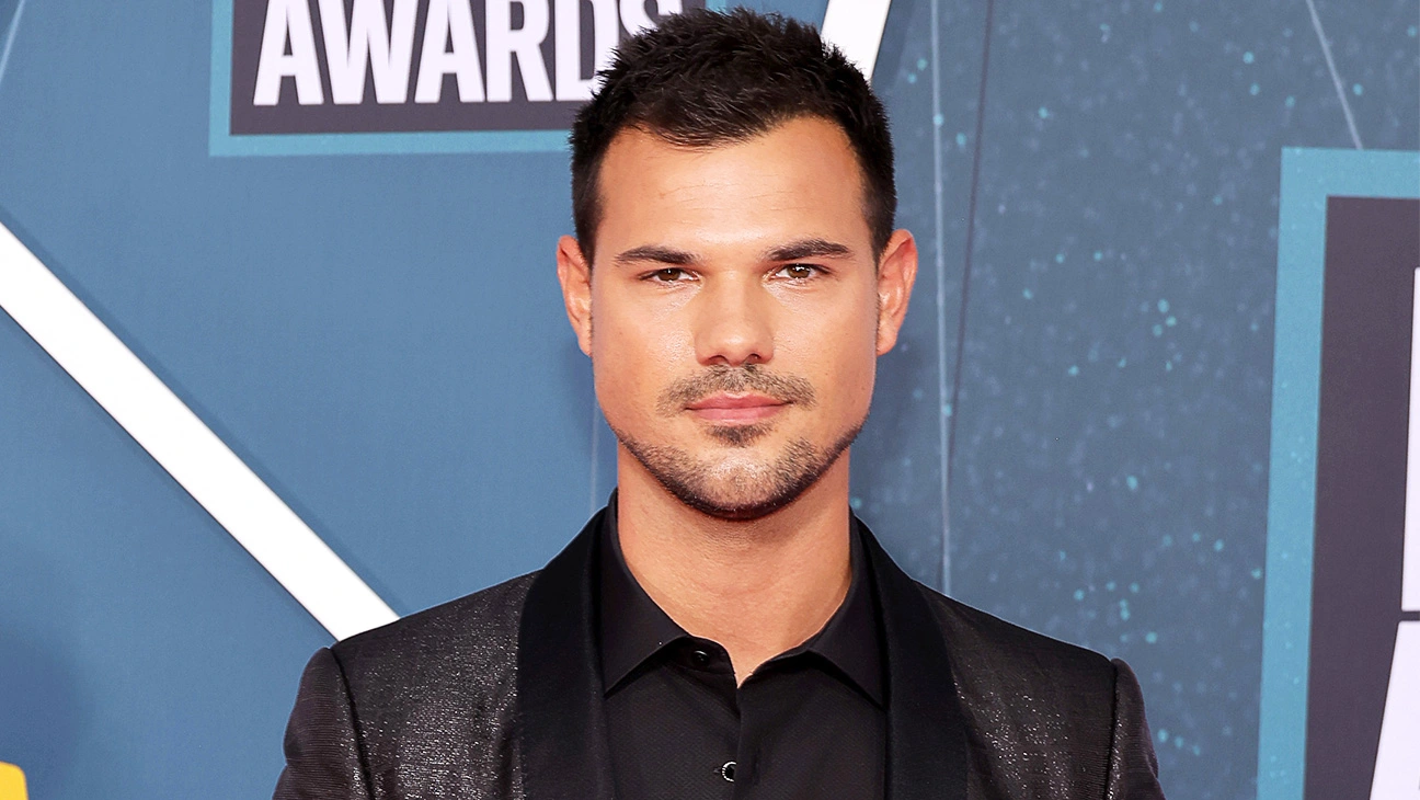 Taylor Lautner Biography Height Weight Age Movies Wife Family Salary Net Worth Facts More