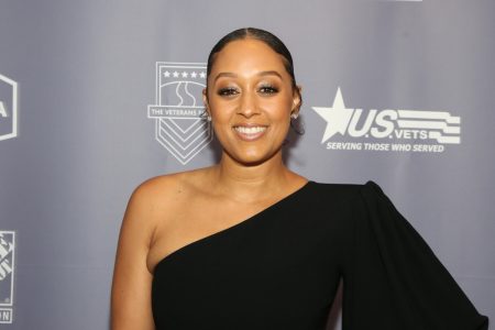 Tia Mowry Biography, Height, Weight, Age, Movies, Husband, Family