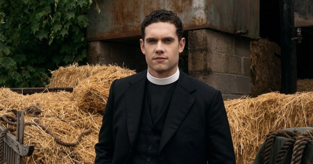 Tom Britten Tom Brittney Biography, Height, Weight, Age, Movies, Wife, Family ...