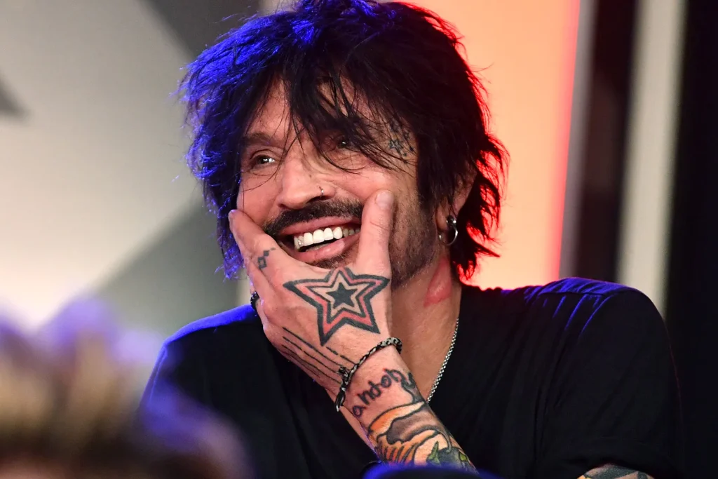 Tommy Lee Biography, Height, Weight, Age, Movies, Wife, Family, Salary