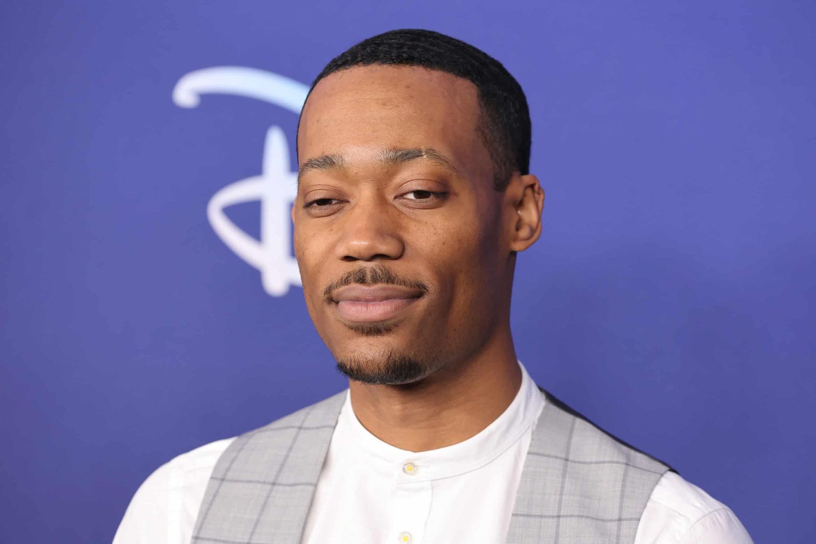 Tyler James Williams Biography Height Weight Age Movies Wife Family Salary Net Worth Facts More