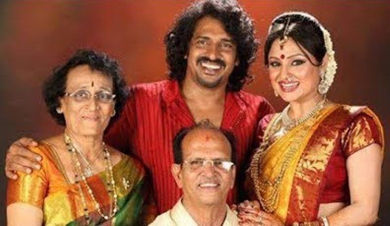 Upendra With His Father And Mother