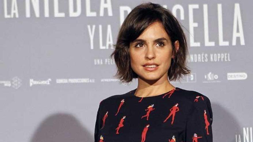 Verónica Echegui Biography, Height, Weight, Age, Movies, Husband, Family, Salary, Net Worth, Facts & More